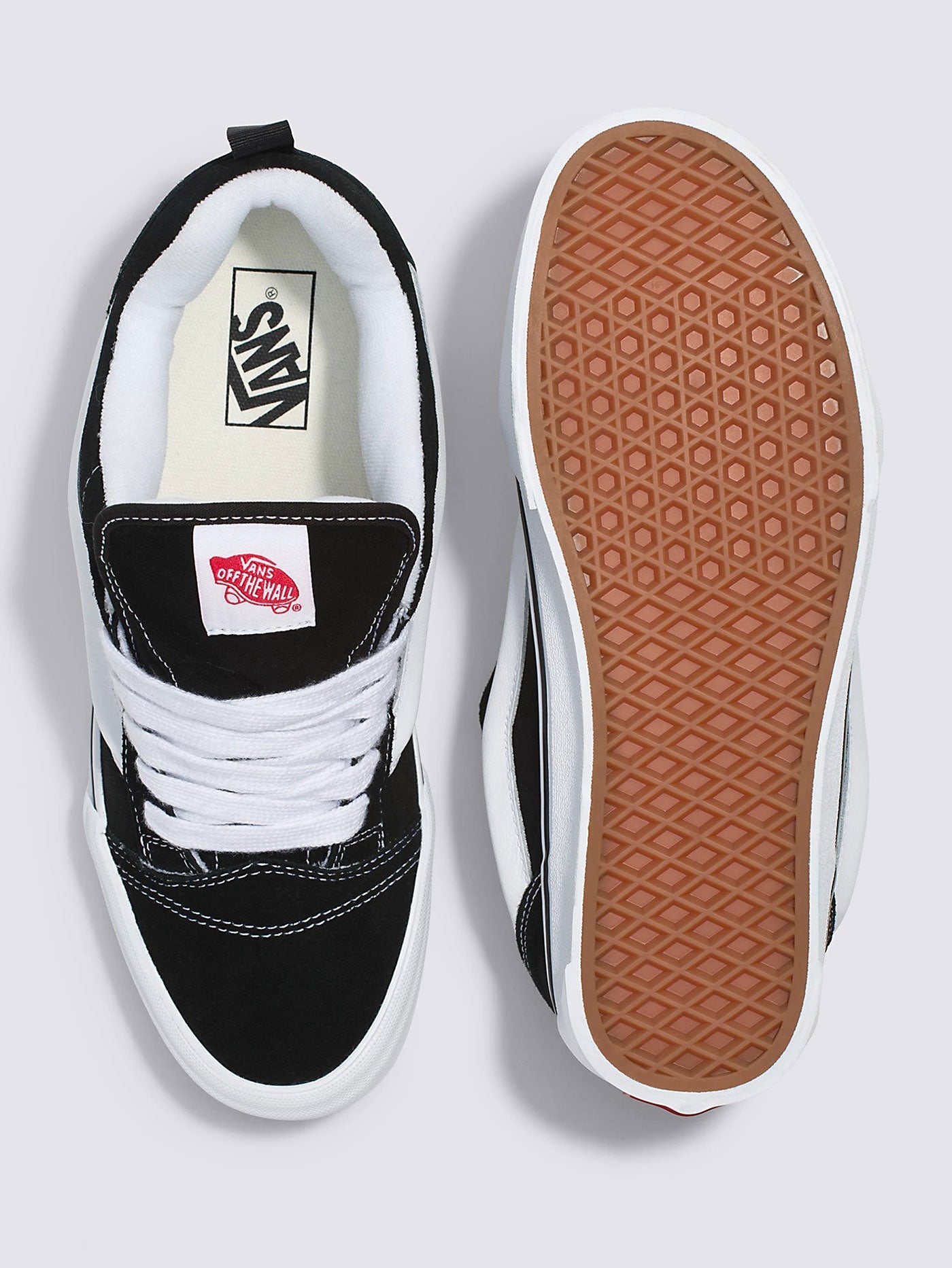 Knu Skool Black/True White Shoes